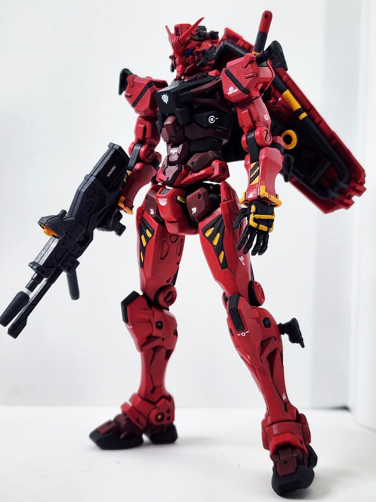 赤く塗ろう、ガンダムもそう言ってる