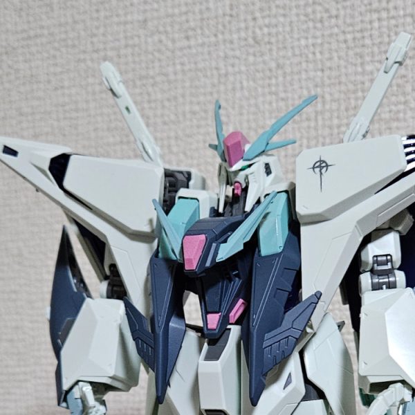 クスィーガンダム