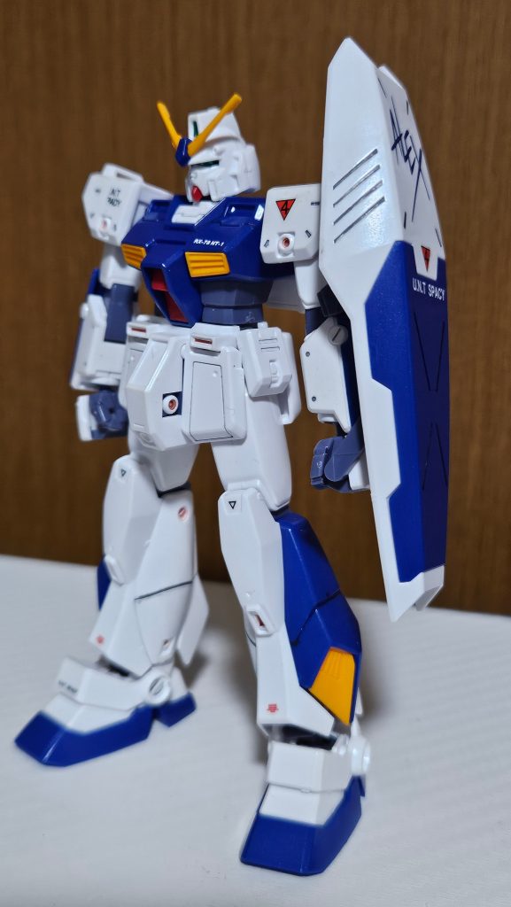 ガンダムNT-1 アレックス
