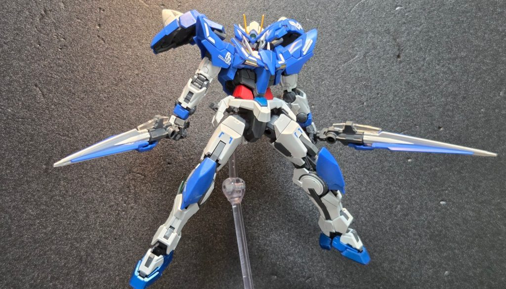 アメイジングダブルオーガンダム–3枚目/制作者：@Mokakim82