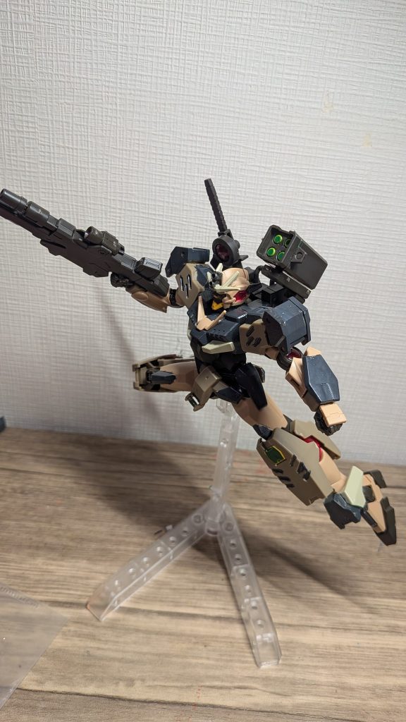 本機はガンダムサバディムのデータと予備パーツを元に開発したMDで、なおとが行方不明になる前から作っていたため、帰ってきた際、すぐに出撃できた