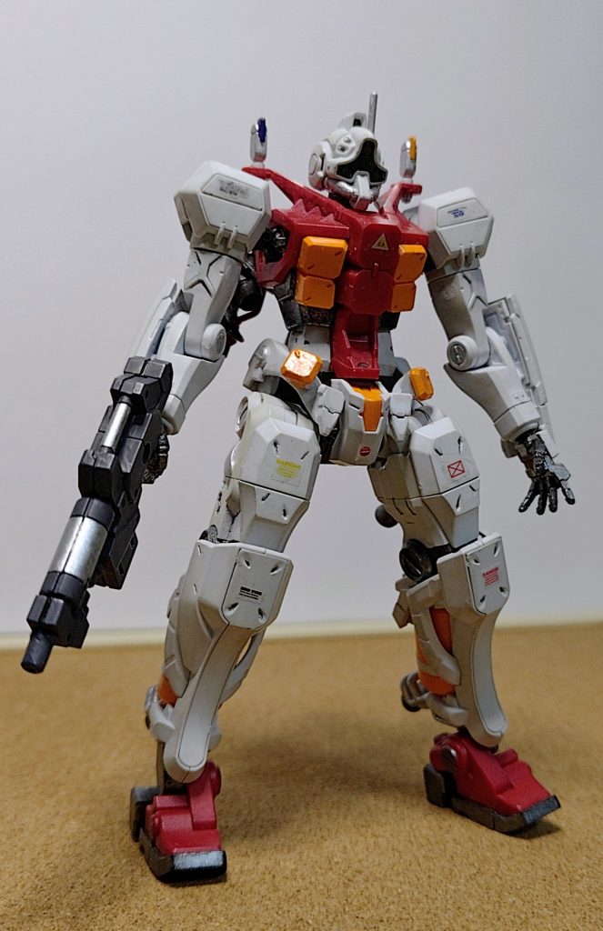 パラレルな展開を見せたGQuuuuuuXですが、これをゲルググ！と受け止めるのは、ファースト世代にはちと辛い？ガンダムがジオンに強奪された結果、ジム系が存在しなくなった為との事ですが、リック・ドムまでのジオン系MSの流れから行けば、やはりあのゲルググも見たかった気がします。&nbsp;
