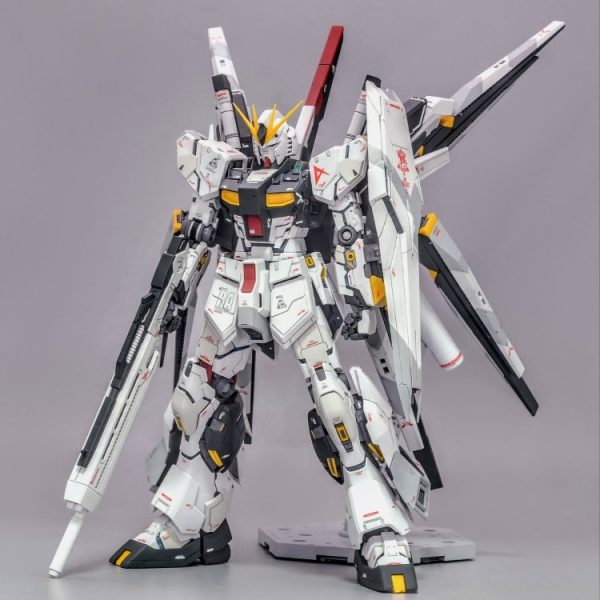 高機動型νガンダム