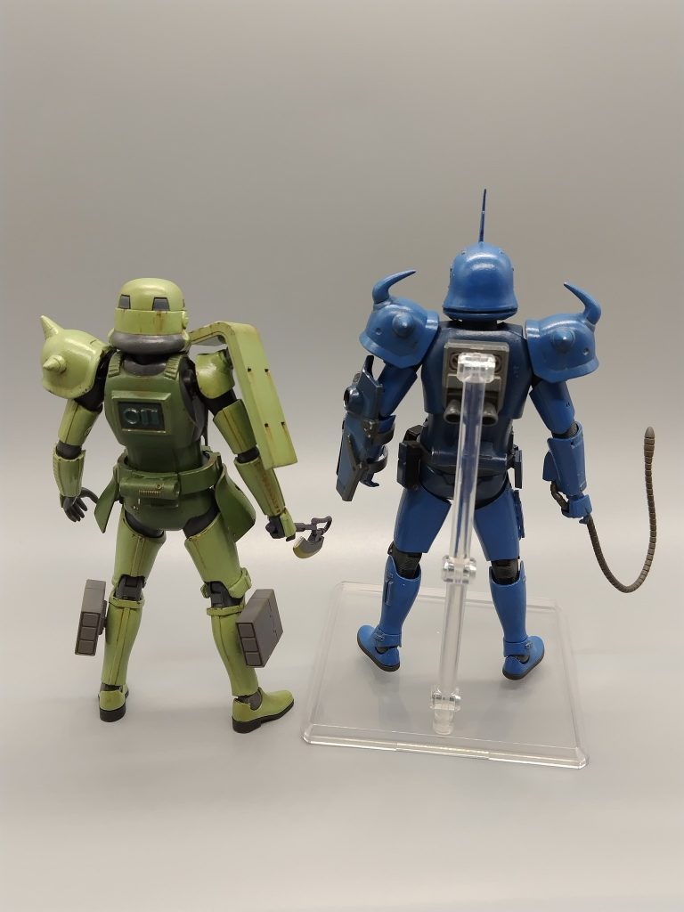 ガッツリとガンプラパーツ使っております。ミキシングです、よね～(zaku-kao2)