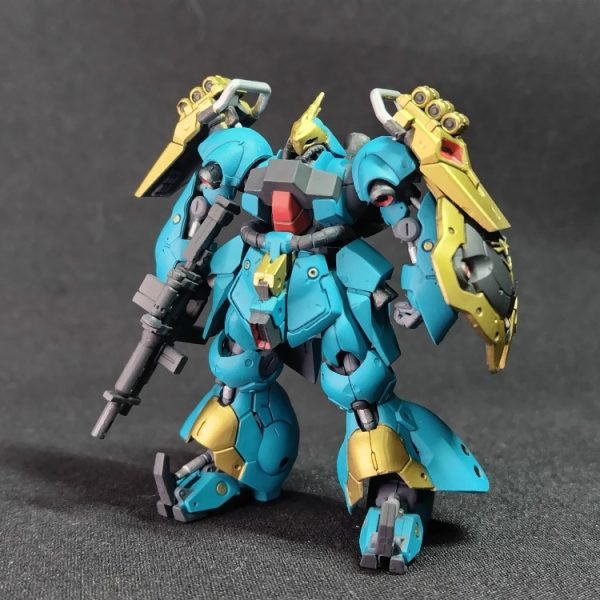アーティファクト　ヤクト・ドーガ（ギュネイ専用機）