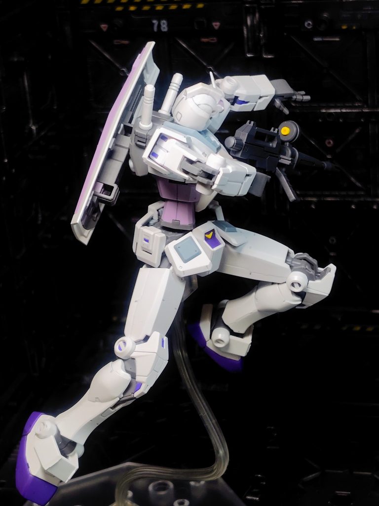 背後のリックドム撃ち！