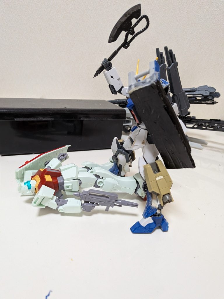 最後にジムキャノンに負けてジムIIに八つ当たりするストライクディーレ君をストライクディーレも何気にノクスフリーダムと同じくらい作ってて好きでコアガンダムとストライクさえ手に入ればあともう2機作りたいです☆本機のバリエーションであと3つくらいありますが、ストライクが無いので、全く作ってないです……がいつかは作りたいです、いつかは