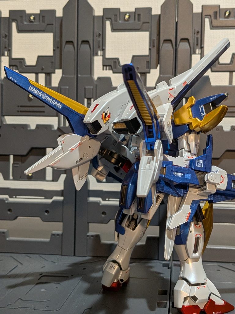 背面