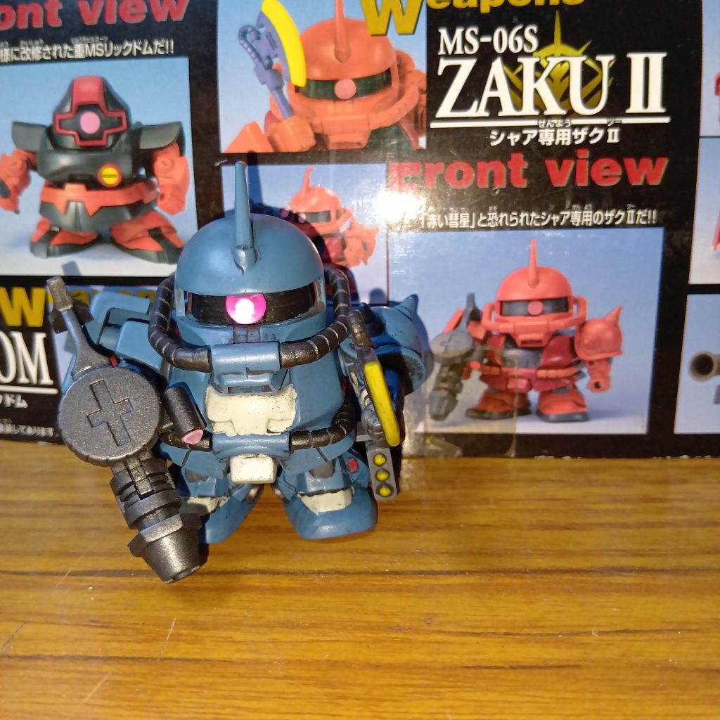 旧キットMSVザクⅡF型のカラーだと思います。