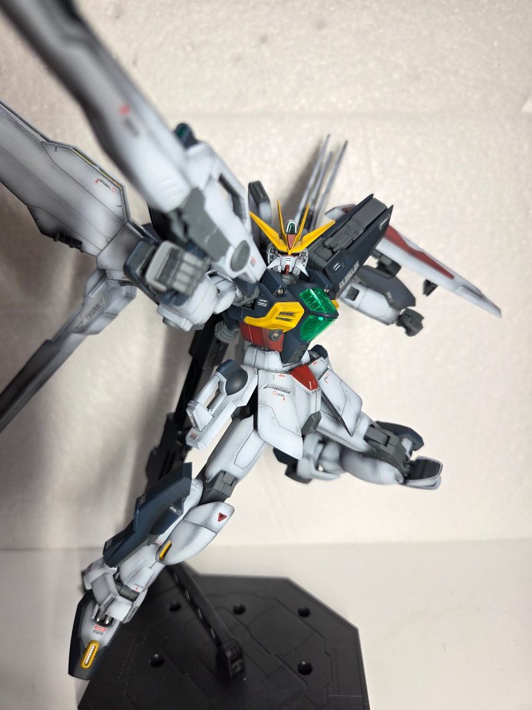 ガンダムDX–9枚目/制作者：うらま