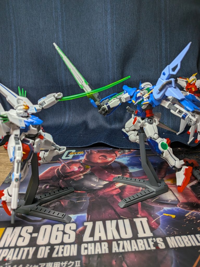 前回も一緒に投稿したFV91の改修型「ガンダムFV91改」とのポージングで〆！次回はFV91です！それではまた！