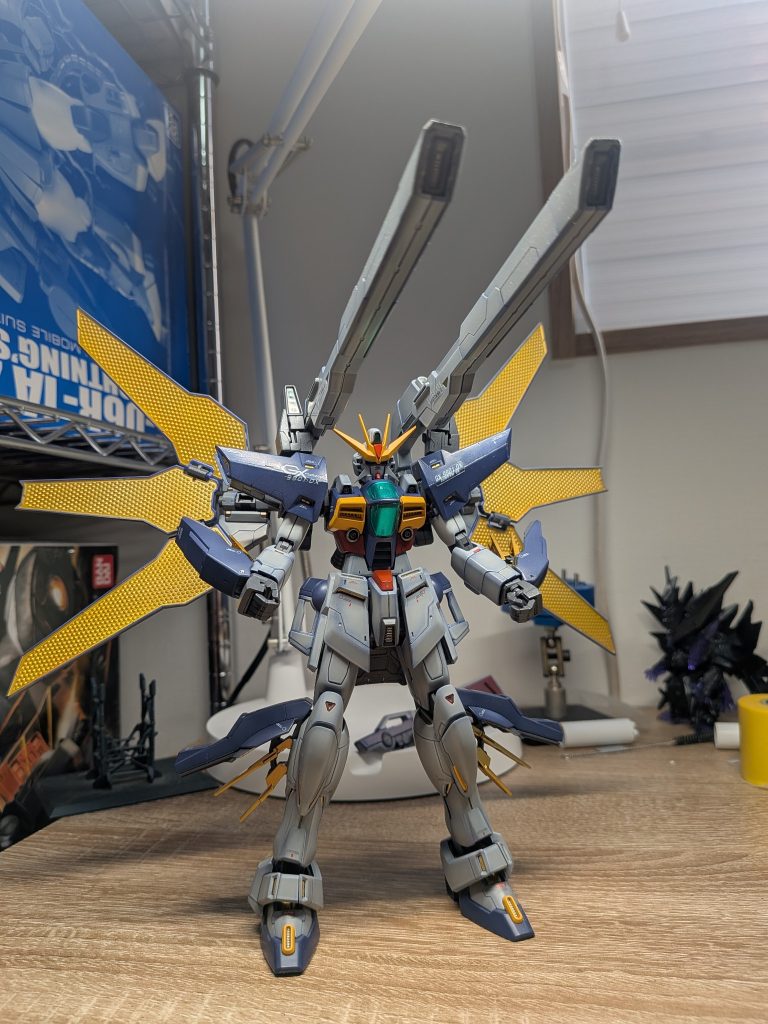 腰回り、足回りの補強でサテライトキャノンを展開しても問題なく自立します😊