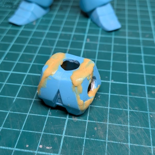 戦闘フィギュアにギャンを被せてみました✨ビフォーアフターでツーショット😆（6枚目）
