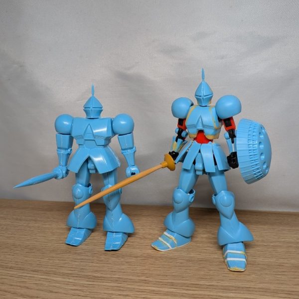 旧キット1/144ギャン×戦闘フィギュア