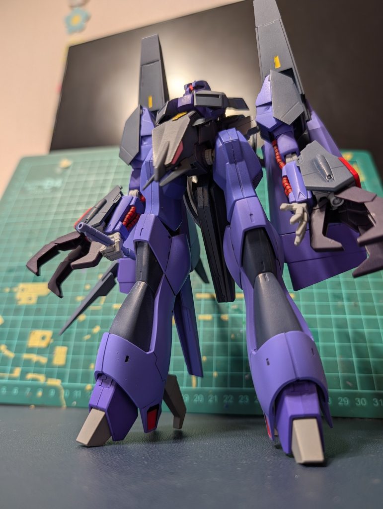 パープル系はなぜか写真と実物の色が合いません。これが一番合ってそう。