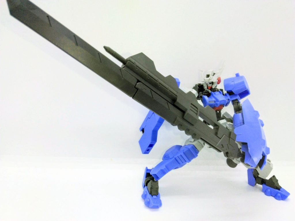 最後に、HGガンダムアスタロトリナシメントです僕は読んでいないのですが、漫画作品の主人公機の強化形態みたいですねこの巨大な武装はとてもかっこいいと思います擬似ダインスレイヴが撃てるのは中々に強力ですね鉄血キットとしてはお高めなだけあってボリューミーなキットです