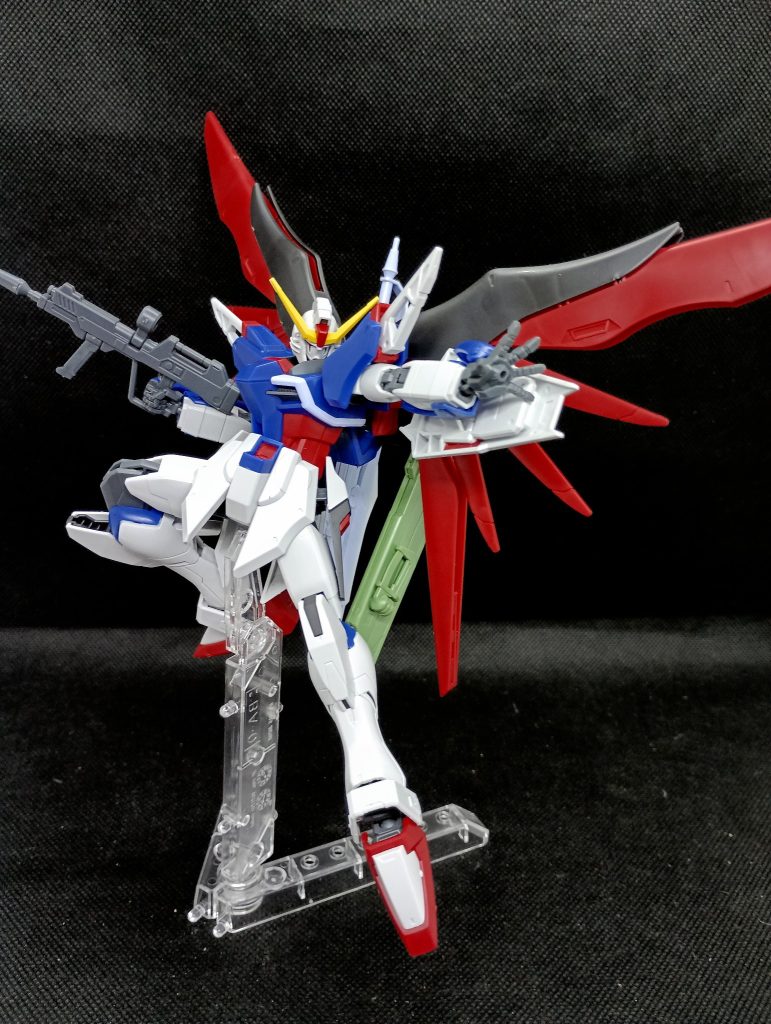 見た目と可動、どちらも優秀なHGCEデスティニーガンダム是非買ってみてはいかがでしょうかゼウスシルエットや最終決戦仕様などのバリエーションもあるので、気に入ったものを手に取る事をおすすめしますSEEDフリーダム人気によるブーストも切れれば手に入れやすくなるかもしれませんが、いつまで続くのですかねぇ…