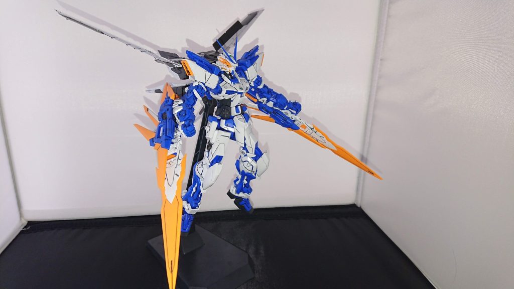 GUNSTAさんのことを何で知ったかは覚えていませんが、おそらくガンプラのことを調べている時に発見したんだと思います🤔2019年にアストレイブルーフレームDで初投稿を飾りました‼️