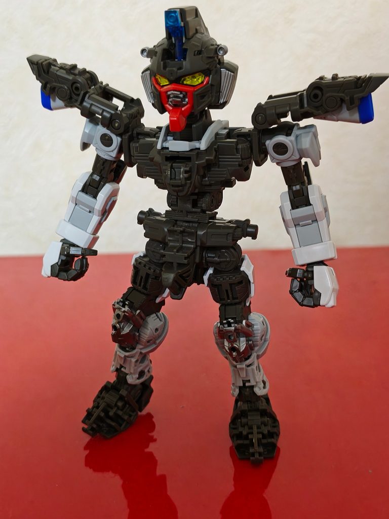 まずは内部フレームの制作