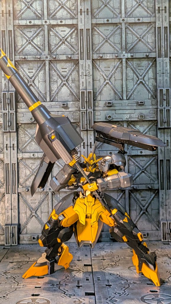 今回使った色は○キャメルイエロー○ブリリアントオレンジ○セミグロスブラック○ティターンズブルー○NATOブラック