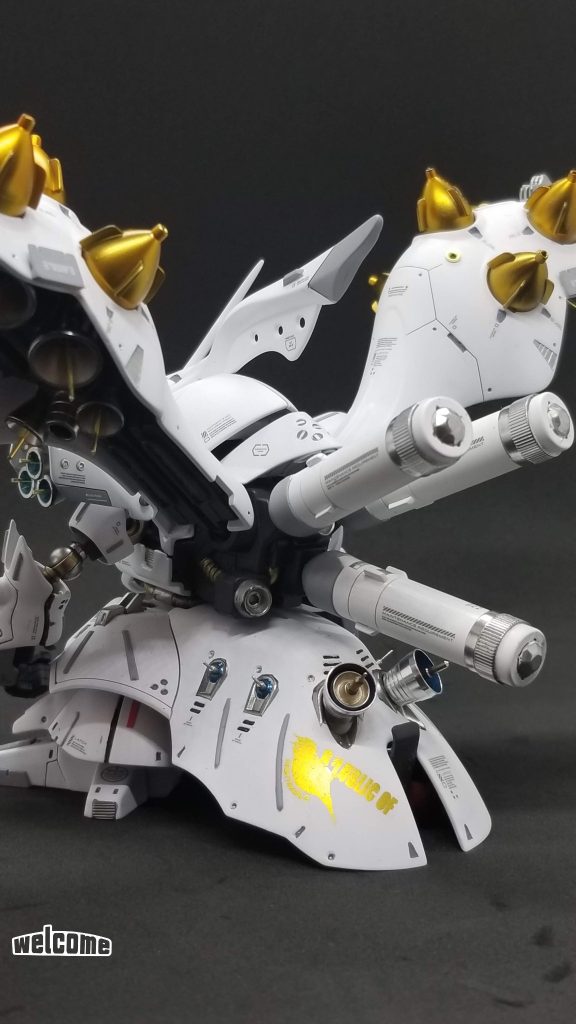 アーム稼働域を大きくできるよう間接を加工