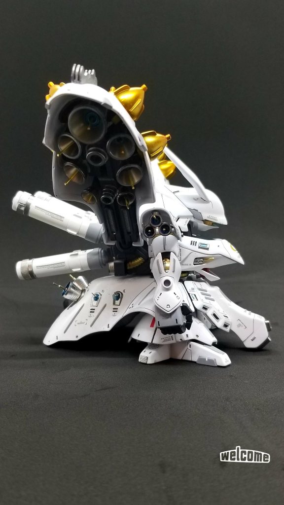 真横から
