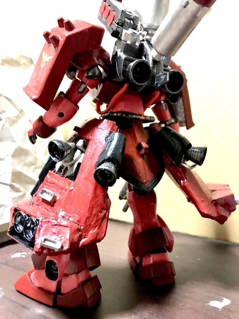 最後まで御覧いただきありがとうございました。　昔作成したシャア専用ディジェを作成した時、部品取りに使ったギラドーガ×2をようやく使えました。スカートエクステンションブースターは戦域に着いたらパージするらしいのですがそのままの方が高機動で戦えるような?