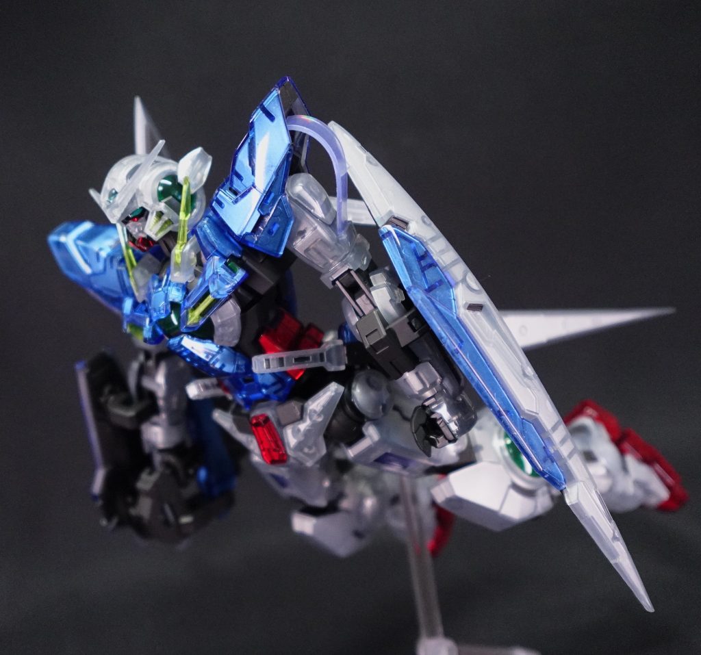 ガンダムエクシア メカニカルコアメッキ風塗装–6枚目/制作者：@LmoWorks