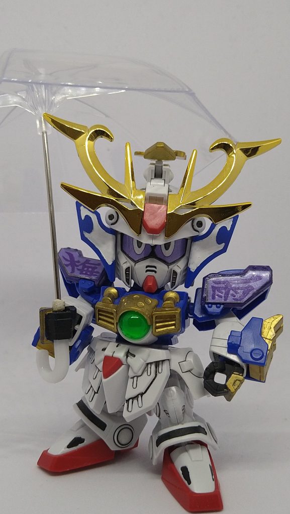セリアにフィギュア用？の傘売ってたので號斗丸に持たせた大喜利の陣