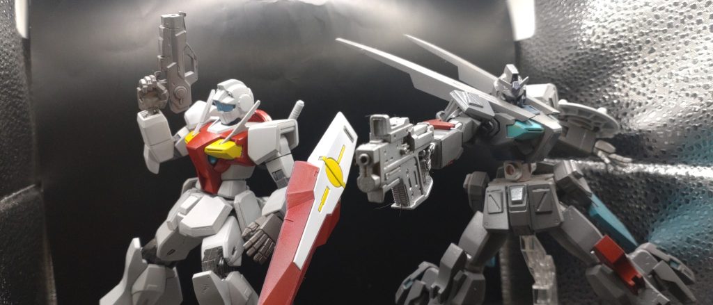 過去作の0.5ガンダムと。流石に5年も前の作品なのでガタがあるな……？