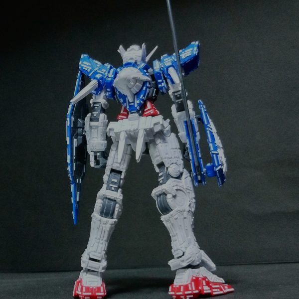 製作中のエクシアのプラ板貼りが終わりました😊続いて塗装になります😊なんとか21日に間に合いそうですね🤣（2枚目）