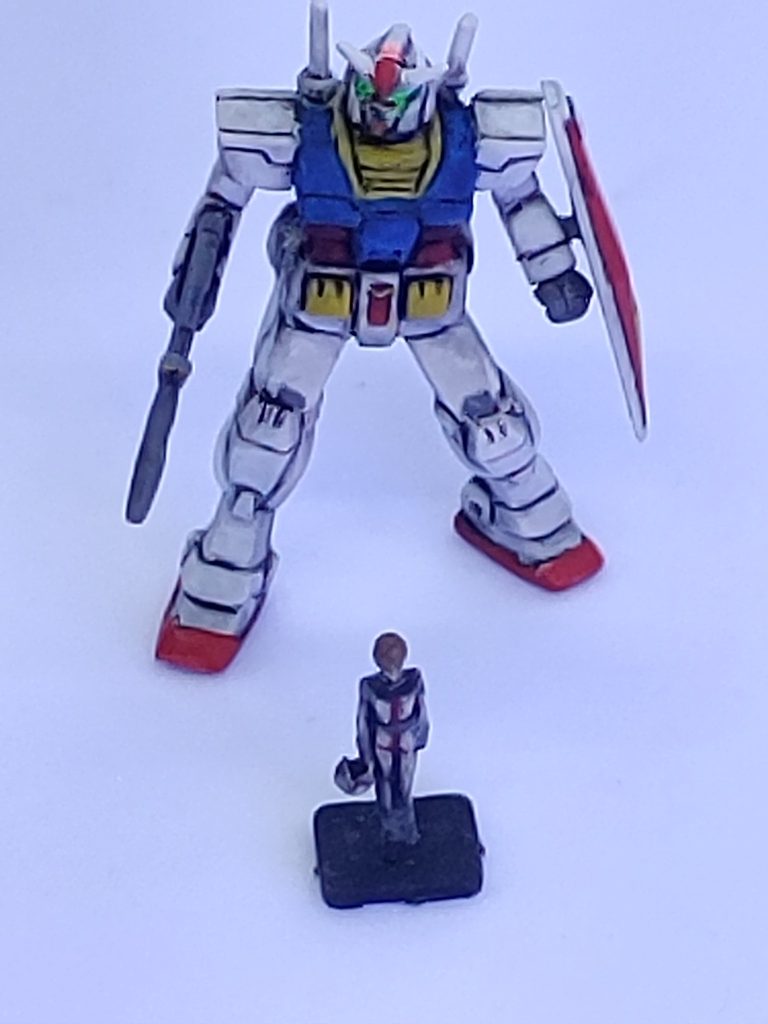 プロフで書いてますが、かつてのコロナ禍の巣籠もり生活がキッカケでガンプラを再開して、ある日GUNSTAに出会い、投稿するようになりはや3年近くなります。パチ組しかしたことない🔰の自分がGUNSTAの心暖かい皆さまのアドバイスやえげつない作品の数々を参考に頑張って作ってきて、いくらかは成長したかな？とは思っています。😅