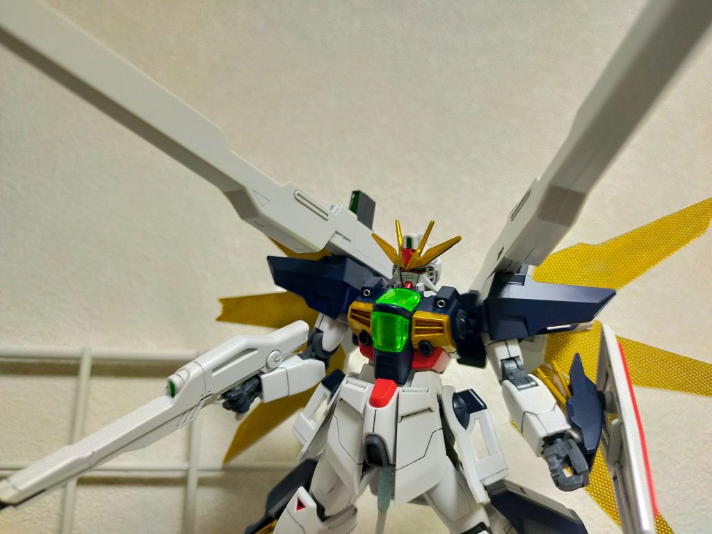 飾ってる棚が多少埋まってきたので、今回は昔どこかで見た壁を使って飾るってのをやってみました