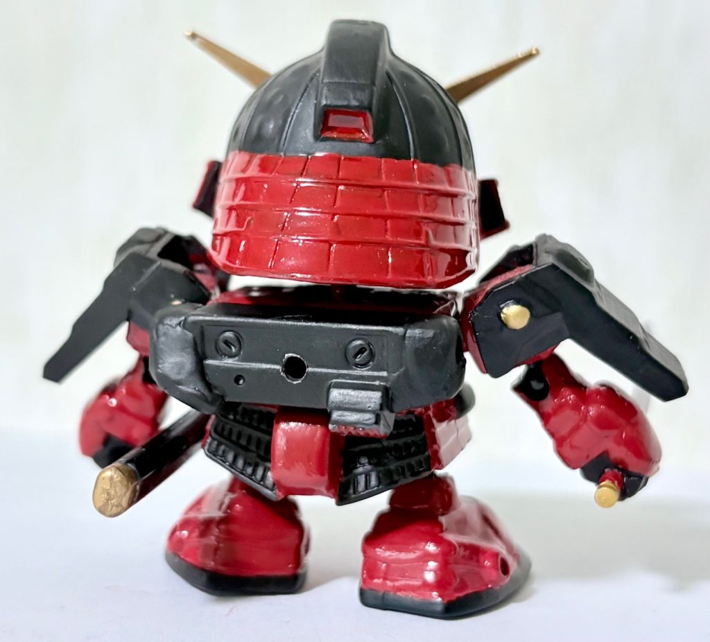 ちなみに背中の「瓢箪ビット」は取り外しが可能(zaku-kao5)