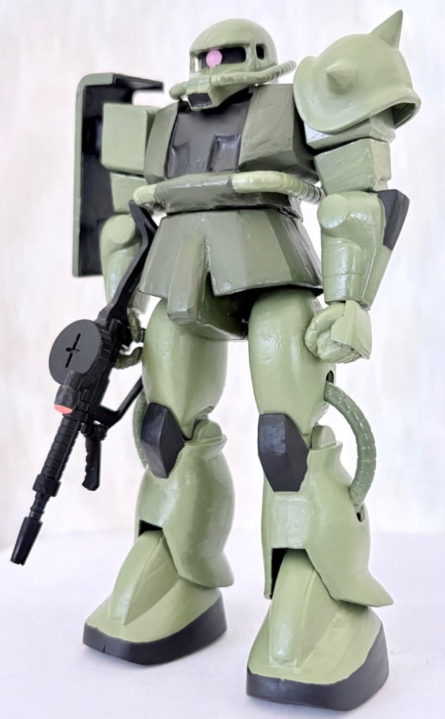 どこから撮っても映えるのが、このザクの良いところである(gundam-kao6)