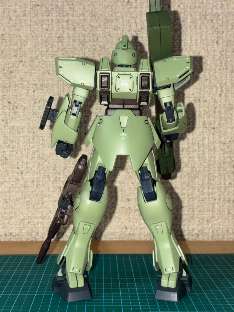 コイツまでの数品でカメラ(メイン、サブ)はキット付属のシールを使うのが塗装するよりも良いことが分かりました(電飾する気はまったくありません)&nbsp;