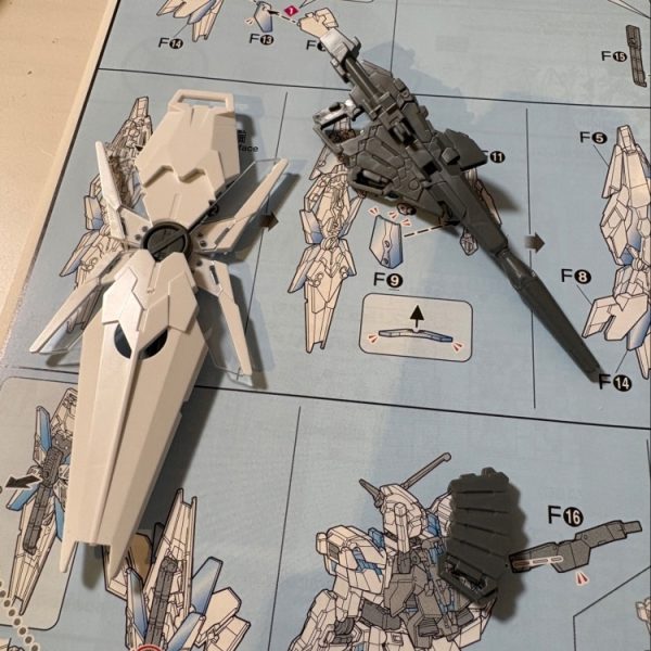武器の組み立て