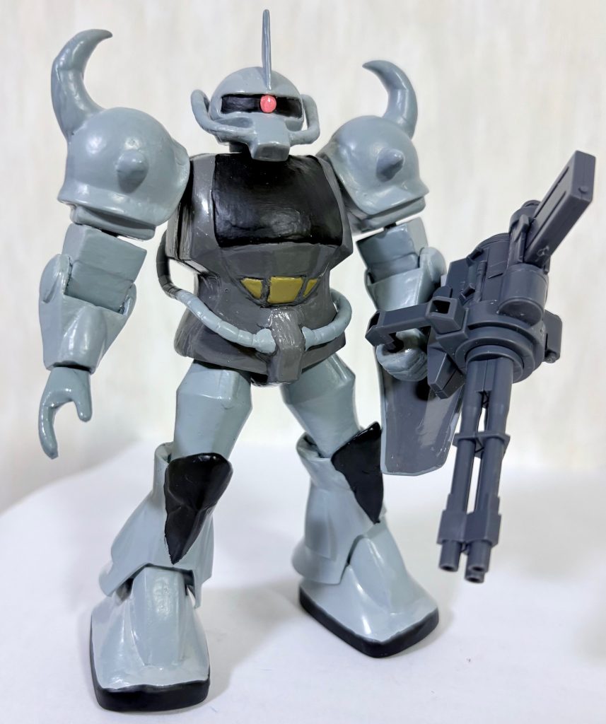 本家バンダイで出してるビルドファイターズシリーズの武器セットはなかなか再販しない上に中古ショップでも高いので、個人的にコトブキヤの武器セットを買う事をおすすめする。