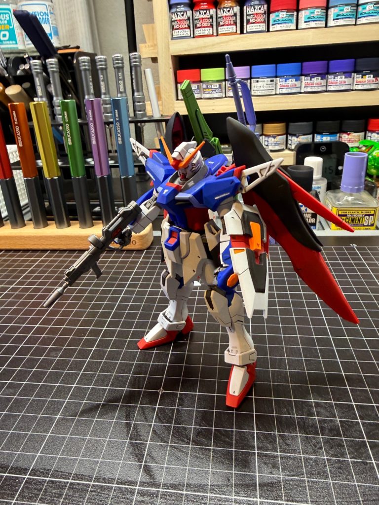 デスティニーガンダム