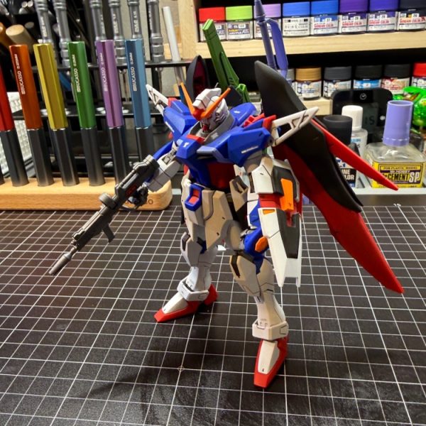 デスティニーガンダム