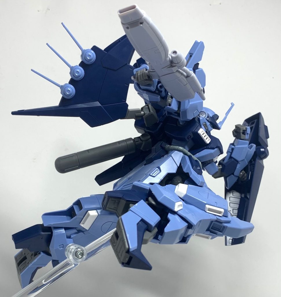 飛翔戦闘ポージング