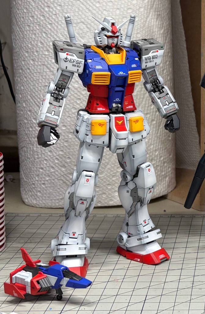 Fat Cat RG RX78-2 2.0 Upscale Full Painted Kit–3枚目/制作者：Steven Studios Gunpla