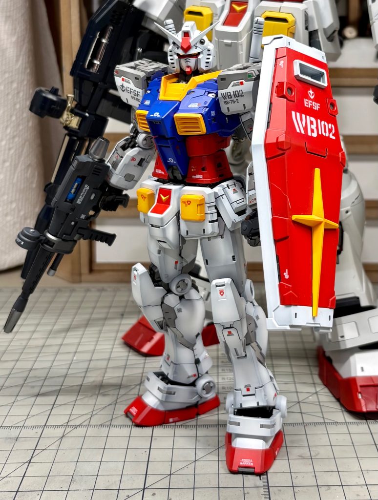 Fat Cat RG RX78-2 2.0 Upscale Full Painted Kit–2枚目/制作者：Steven Studios Gunpla