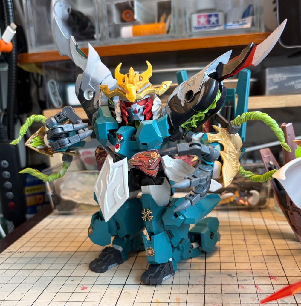 龍将騎士 ルブリス・ウル–2枚目/制作者：クリームシュウ(探プラ部)