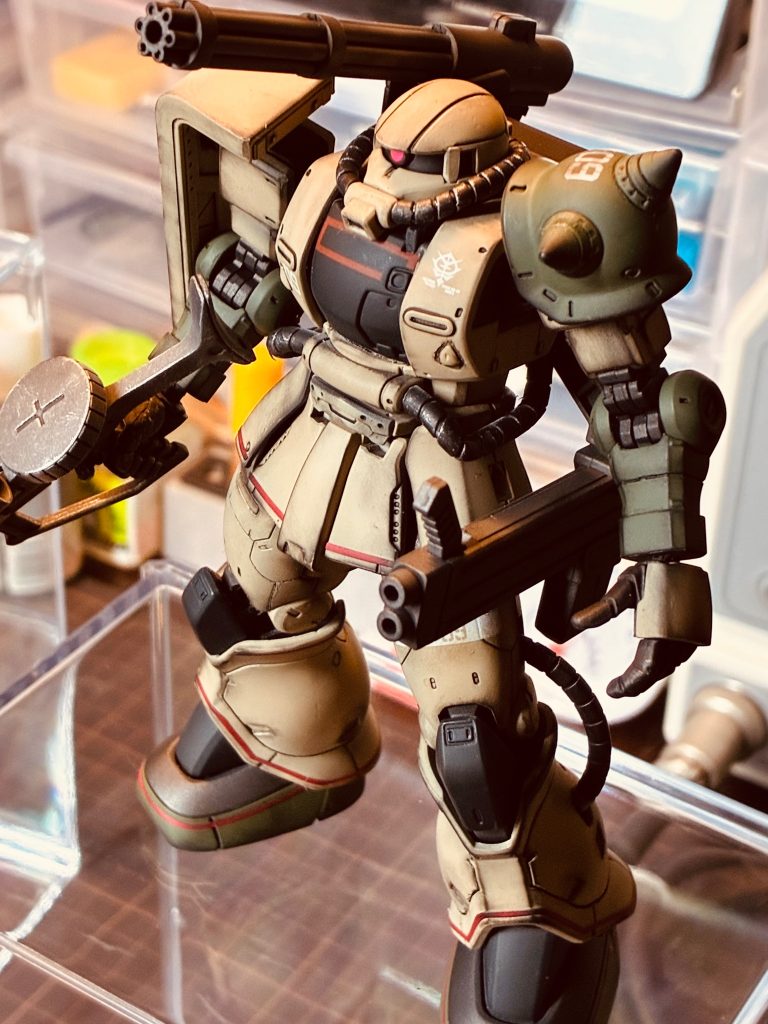 スパイクアーマーのデカールの位置を間違えました。
