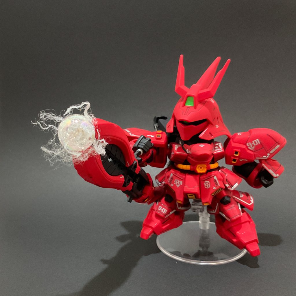 　ホーンファンネルのエネルギー充填ペロペロペロペロー状態を表現してみました。玉は100均で見つけた髪飾りで、周囲のバチバチはもっちゃんさんの作品からインスパイアを受け、ろぶやんさんのバトン記事を参考に羊毛フェルトで作りました。ガンスタのおかげでいろんな情報を享受させて頂き大変有り難いですが私からは何も為になる情報は発信していません。ごめりんこ（もうええて）