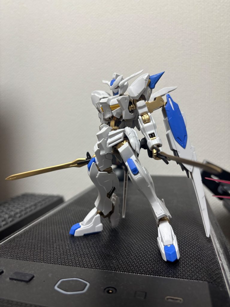 ガンダムバエル(完全体)