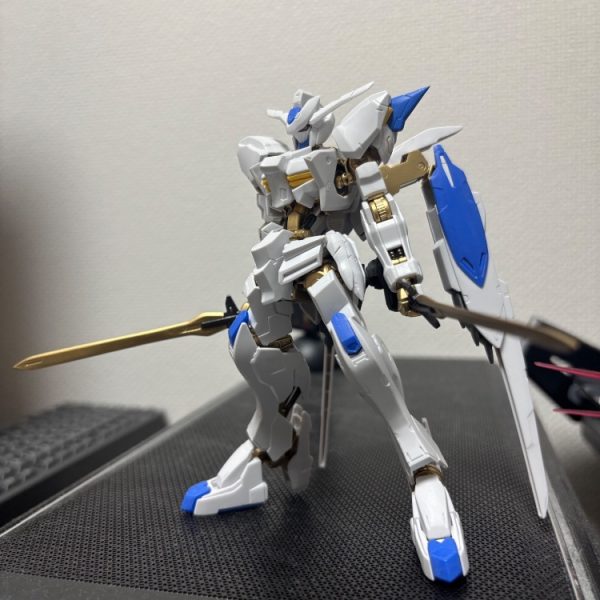 ガンダムバエル(完全体)