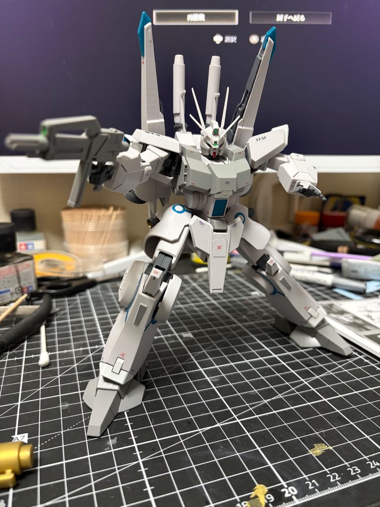 こうしてみると体と頭以外はドーベンのものですね。
