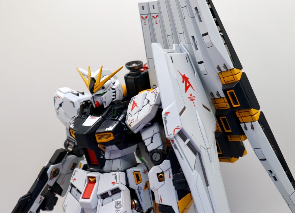 RG νガンダム完成！やはり伊達じゃない